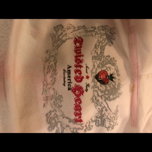 Twisted Heart zip-up sweater - Picture 5 of 5